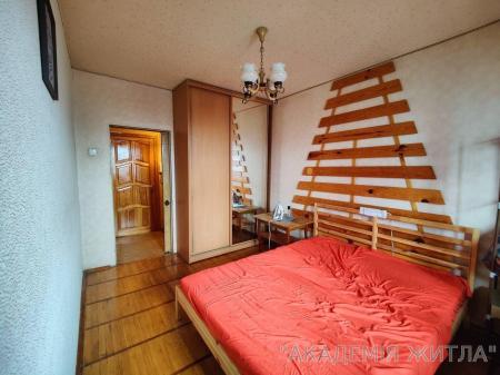 Продам 2-комнатную квартиру