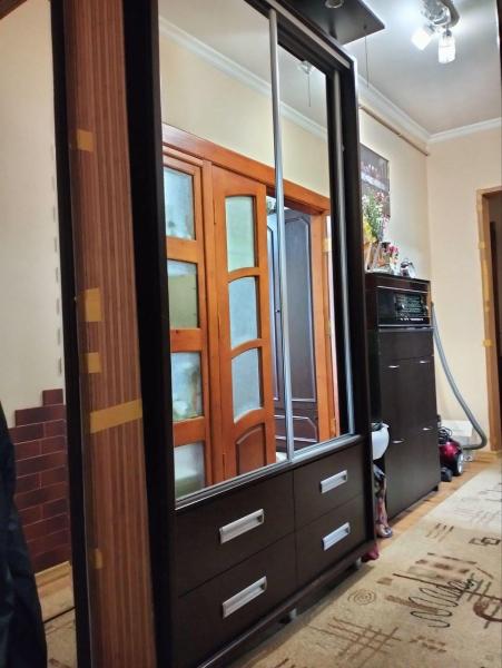 Продам 3-кімнатну квартиру