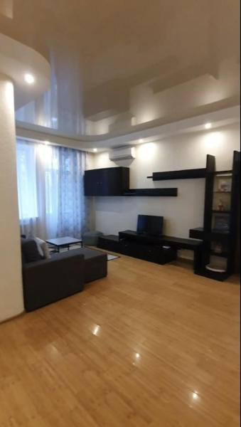 Продам 2-комнатную квартиру