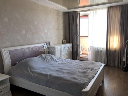 Продам 3-комнатную квартиру