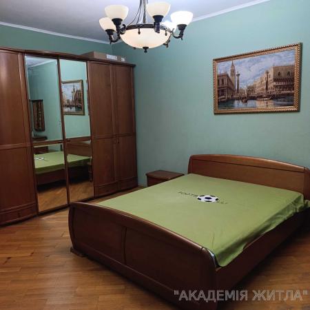 Сдам 3-комнатную квартиру