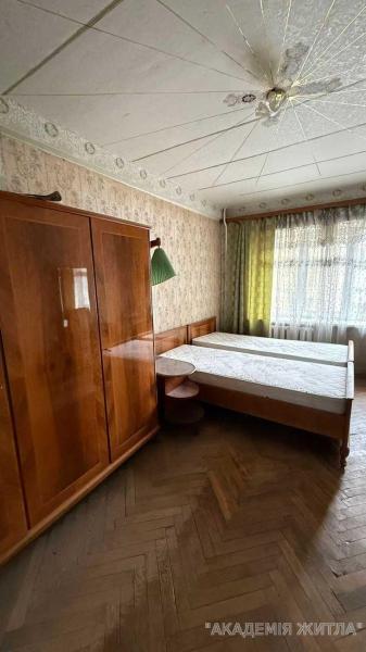 Продам 2-комнатную квартиру