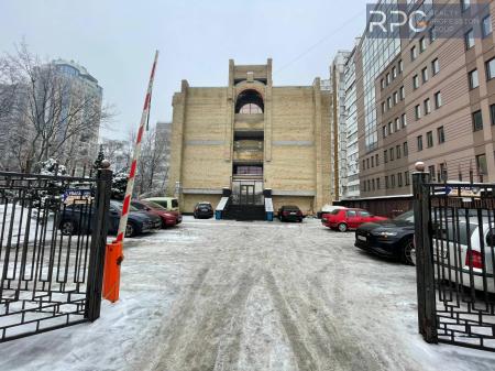 Продам офіс в офісному центрі