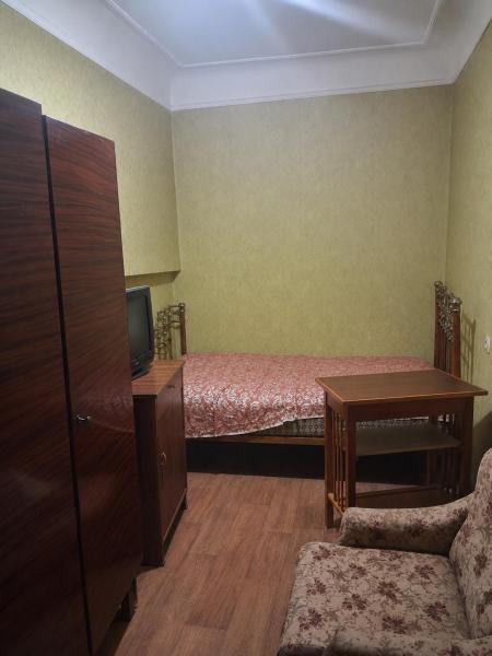 Продам 2-комнатную квартиру