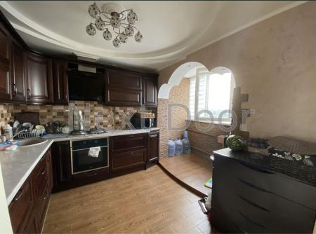 Продам 3-кімнатну квартиру