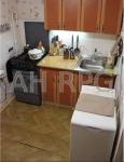 Продам 1-кімнатну квартиру, 28 м², радянський ремонт