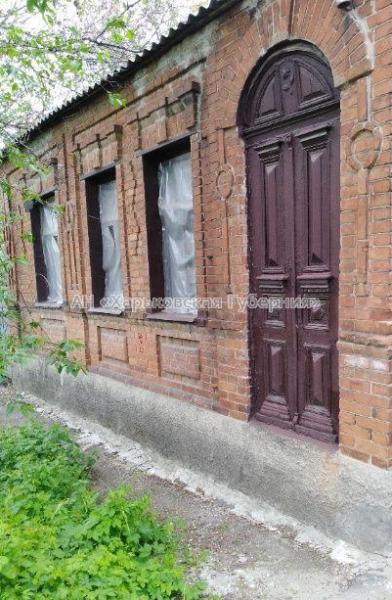 Продам 2-этажный дом