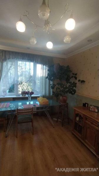 Продам 3-комнатную квартиру