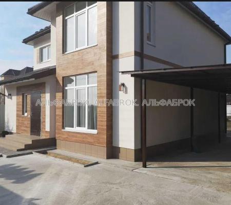 Продам 2-поверховий будинок
