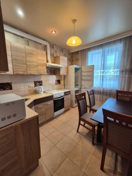 Продам 1-кімнатну квартиру