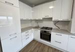 Продам 2-кімнатну квартиру, 63 м², капітальний ремонт