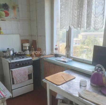 Продам 2-комнатную квартиру