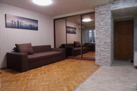 Продам 1-комнатную квартиру