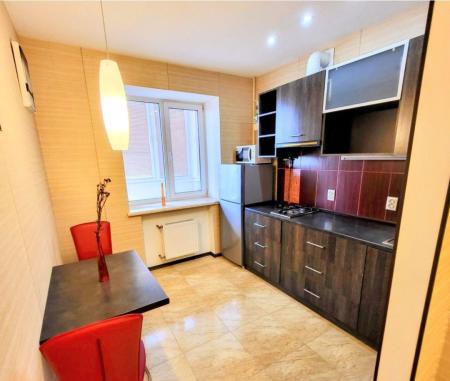 Продам 1-кімнатну квартиру в новобудові