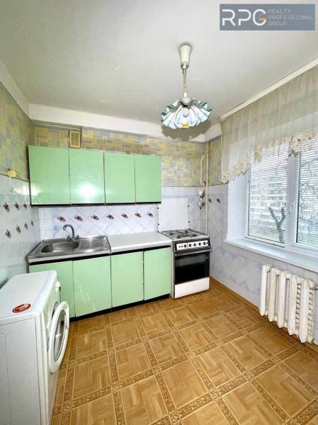 Продам 2-кімнатну квартиру