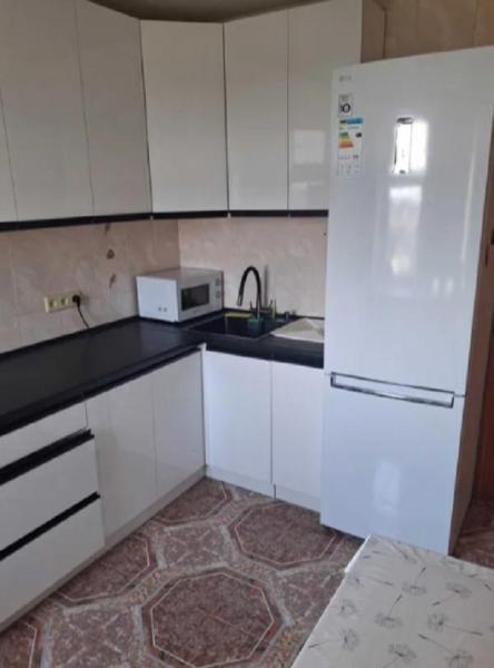 Продам 3-кімнатну квартиру