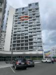 Продам 1-комнатную квартиру, 48.40 м², без внутренних работ