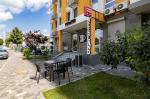 Продам офіс у багатоквартирному будинку, 90.20 м², євроремонт