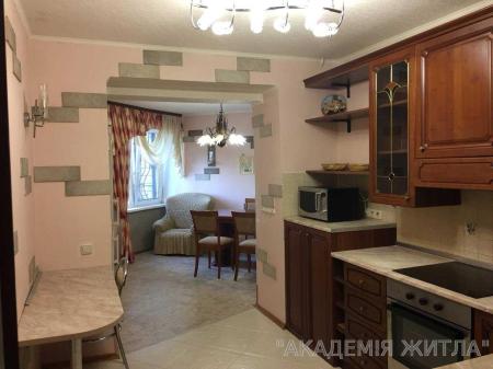 Сдам 3-комнатную квартиру в новостройке