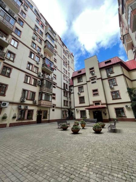 Продам 2-комнатную квартиру в новостройке