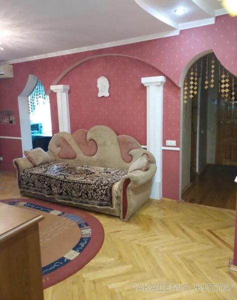 Продам 3-комнатную квартиру