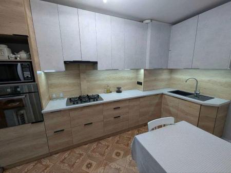 Продам 3-кімнатну квартиру