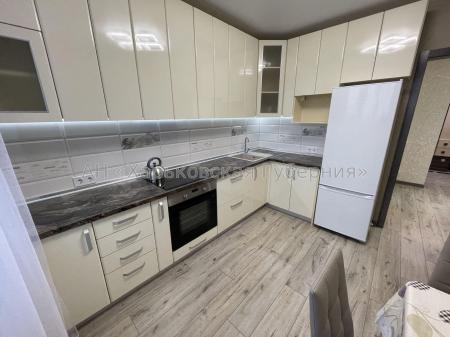 Продам 2-комнатную квартиру в новостройке