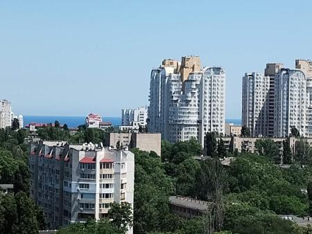 Продам 2-кімнатну квартиру в новобудові, ЖК «Чотири сезони»