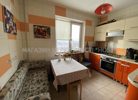 Продам 3-кімнатну квартиру