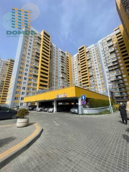 Продам 2-кімнатну квартиру, ЖК «Михайлівське містечко»