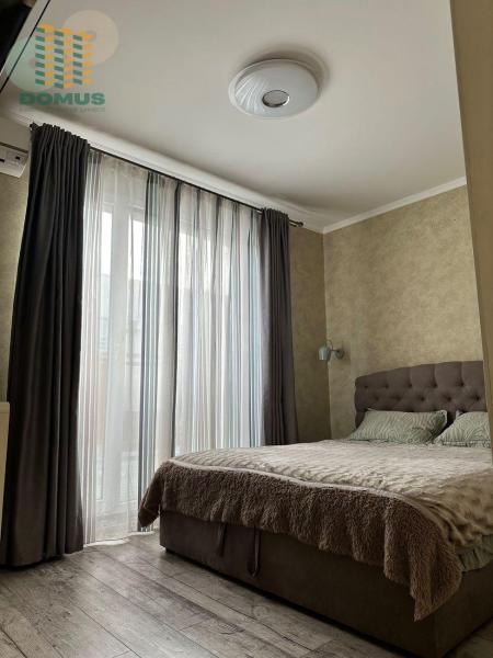 Продам 1-кімнатну квартиру, ЖК «Золоті Стовпи»