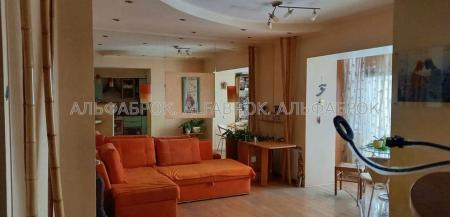 Продам 2-кімнатну квартиру