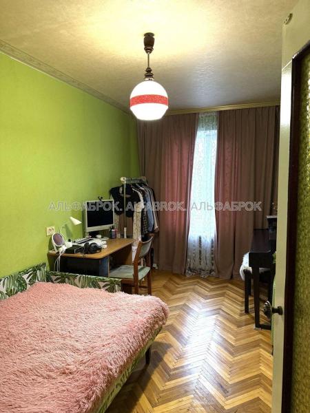 Продам 2-кімнатну квартиру
