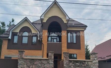 Продам 2-поверховий будинок