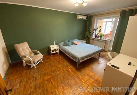 Продам 1-комнатную квартиру
