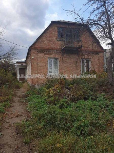 Продам 2-поверховий будинок