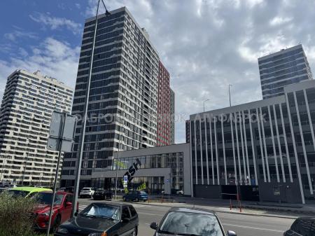 Продам 3-кімнатну квартиру, ЖК&nbsp;Варшавський&nbsp;3