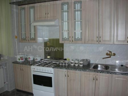 Продам 3-кімнатну квартиру