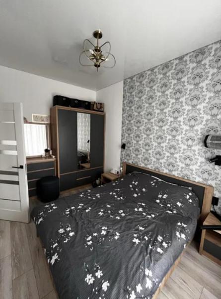 Продам 3-комнатную квартиру