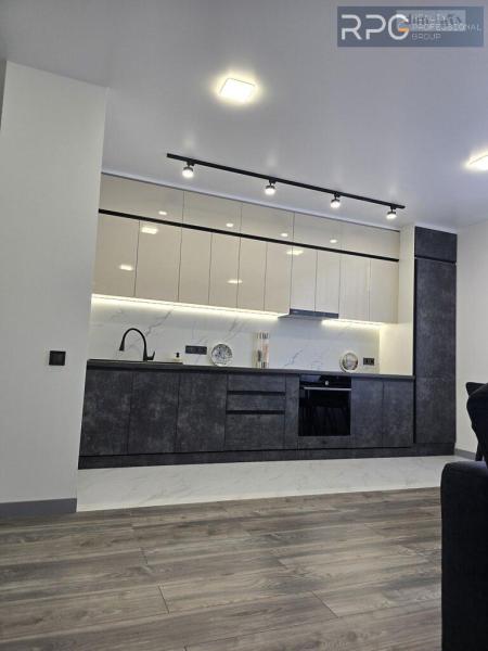 Продам 2-кімнатну квартиру в новобудові, ЖК Варшавський 2