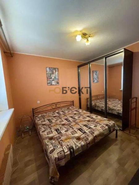Продам 2-комнатную квартиру