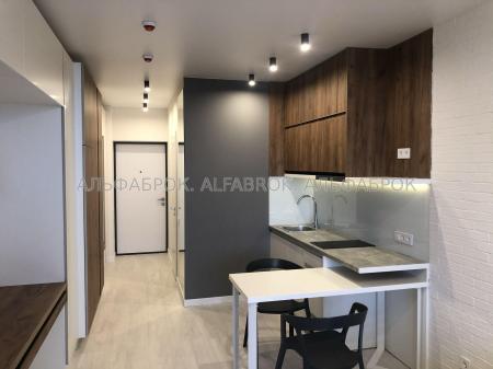 Продам квартиру-студию