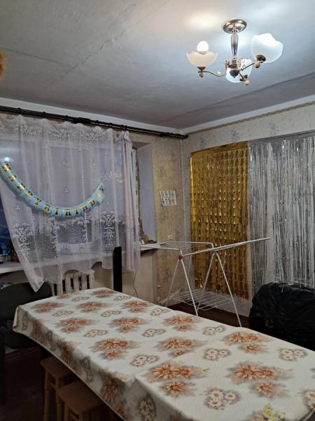 Продам 2-кімнатну квартиру