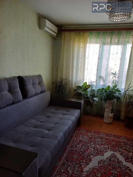 Продам 2-кімнатну квартиру