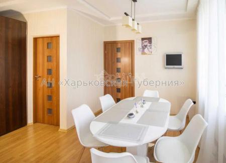 Продам 3-комнатную квартиру