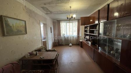 Продам 4-комнатную квартиру