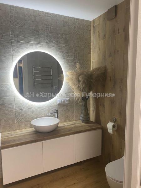 Продам 2-комнатную квартиру