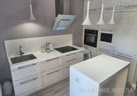Сдам 2-комнатную квартиру в новостройке