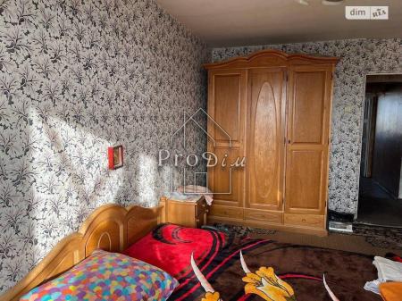 Продам 3-кімнатну квартиру