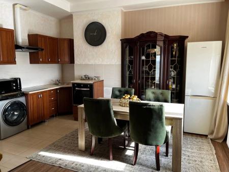 Продам 2-комнатную квартиру, ЖК «Александровский»